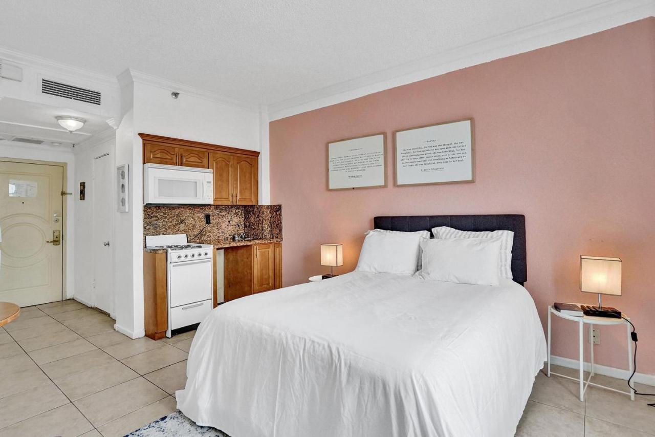 Beach Front Suite At Hollywood Beach Resort, Direct Beach Access, Swimming Pool Exterior foto