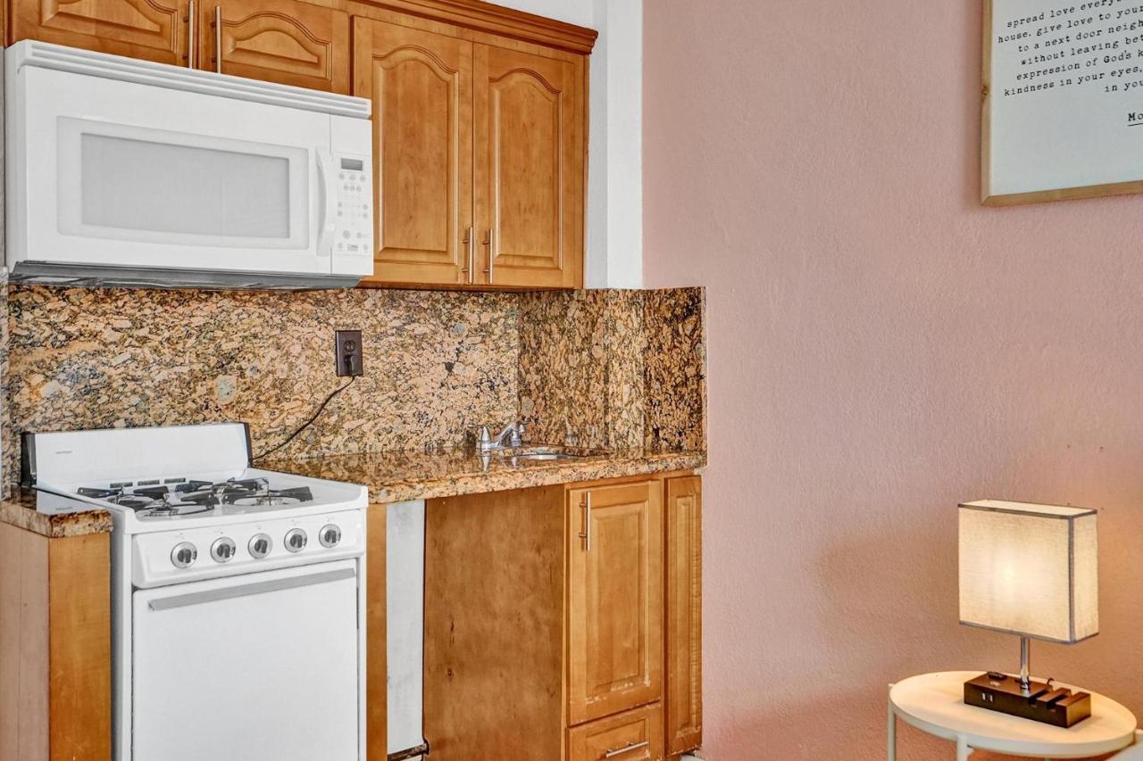 Beach Front Suite At Hollywood Beach Resort, Direct Beach Access, Swimming Pool Exterior foto